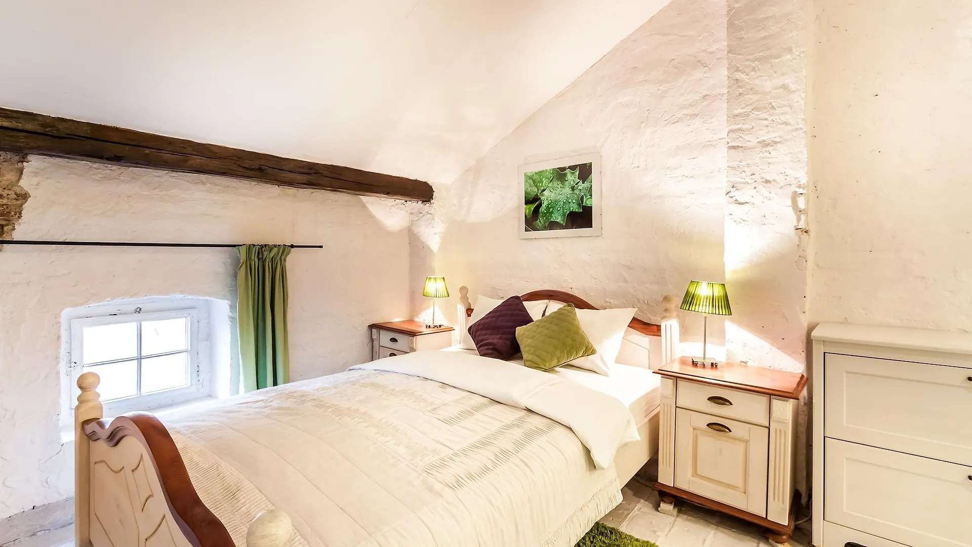 The Secret Garden Hostel Krakow Poland
