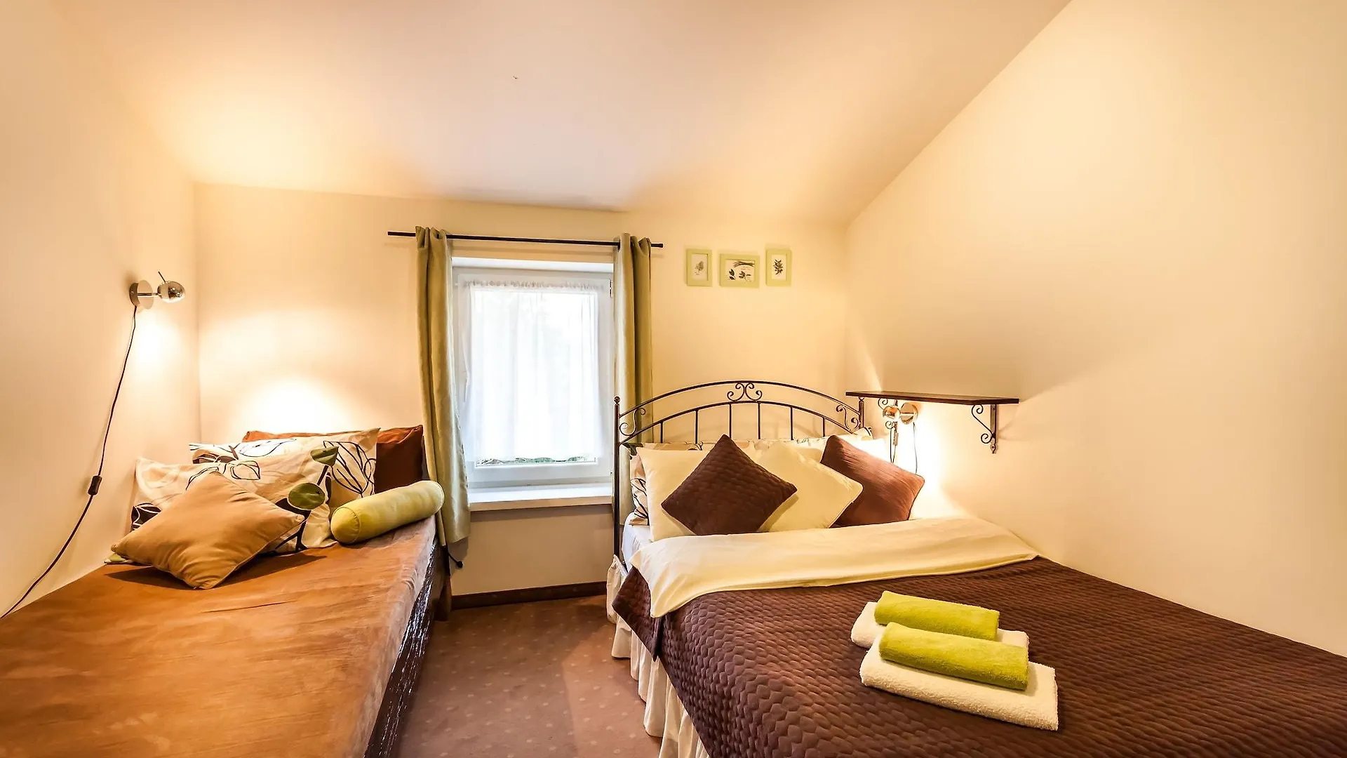 The Secret Garden Hostel Krakow