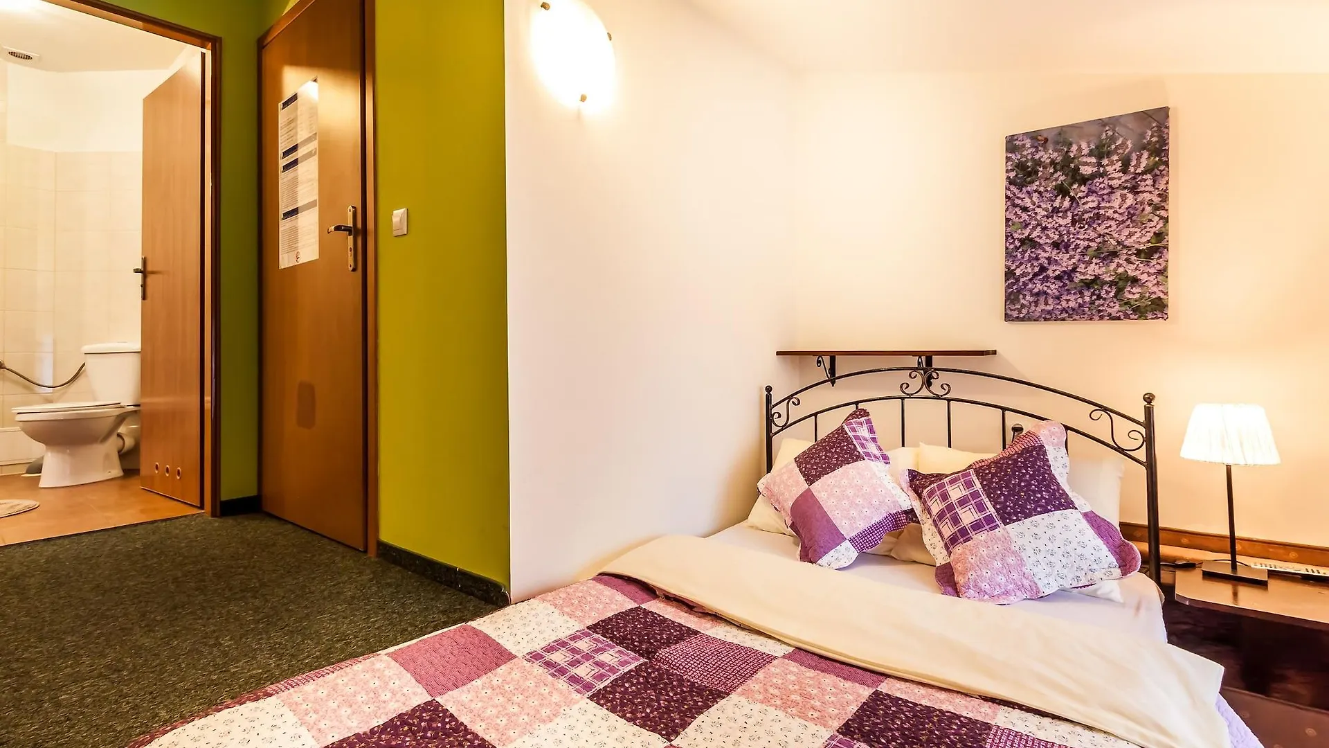 The Secret Garden Hostel Krakow Poland