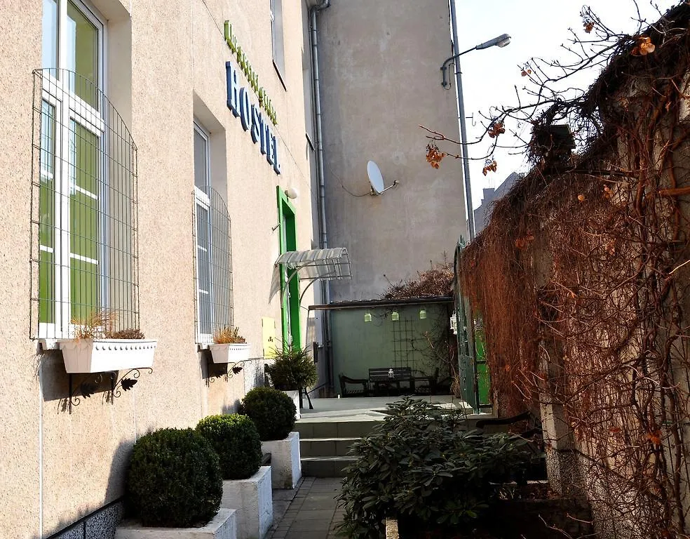The Secret Garden Hostel Krasków 0*,  Πολωνία
